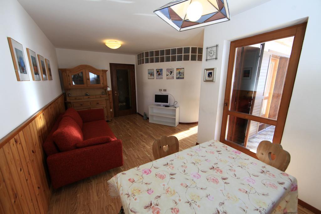 Apartmán Cesa Roseda Canazei Exteriér fotografie